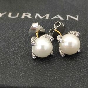 🦋David Yurman  Large Pearl Diamond Silver Studs Butterfly 14mm
